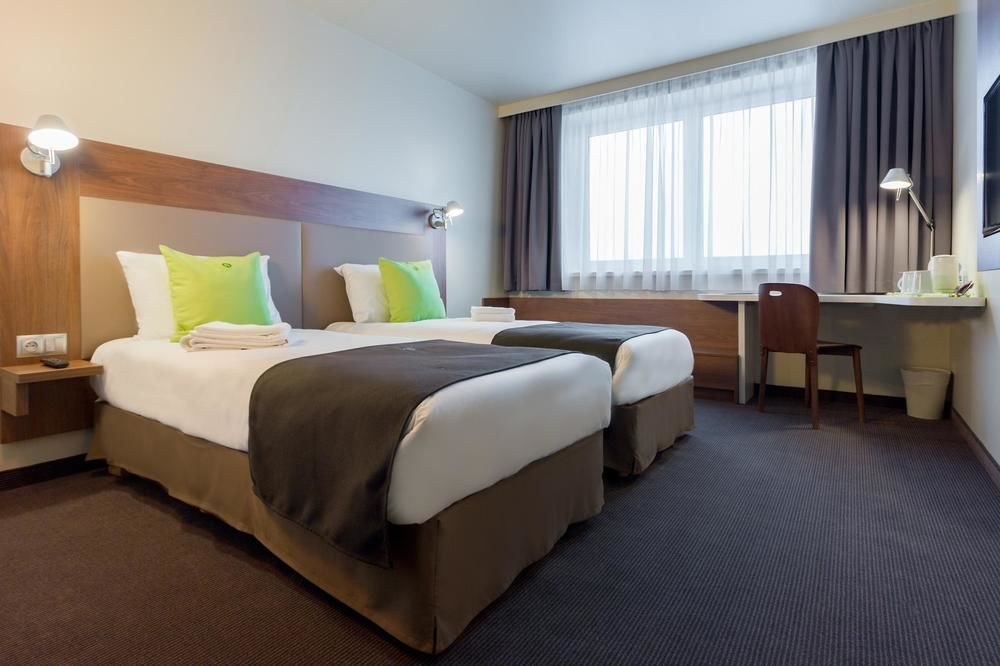 B&B Hotel Nowy Targ Centrum Экстерьер фото